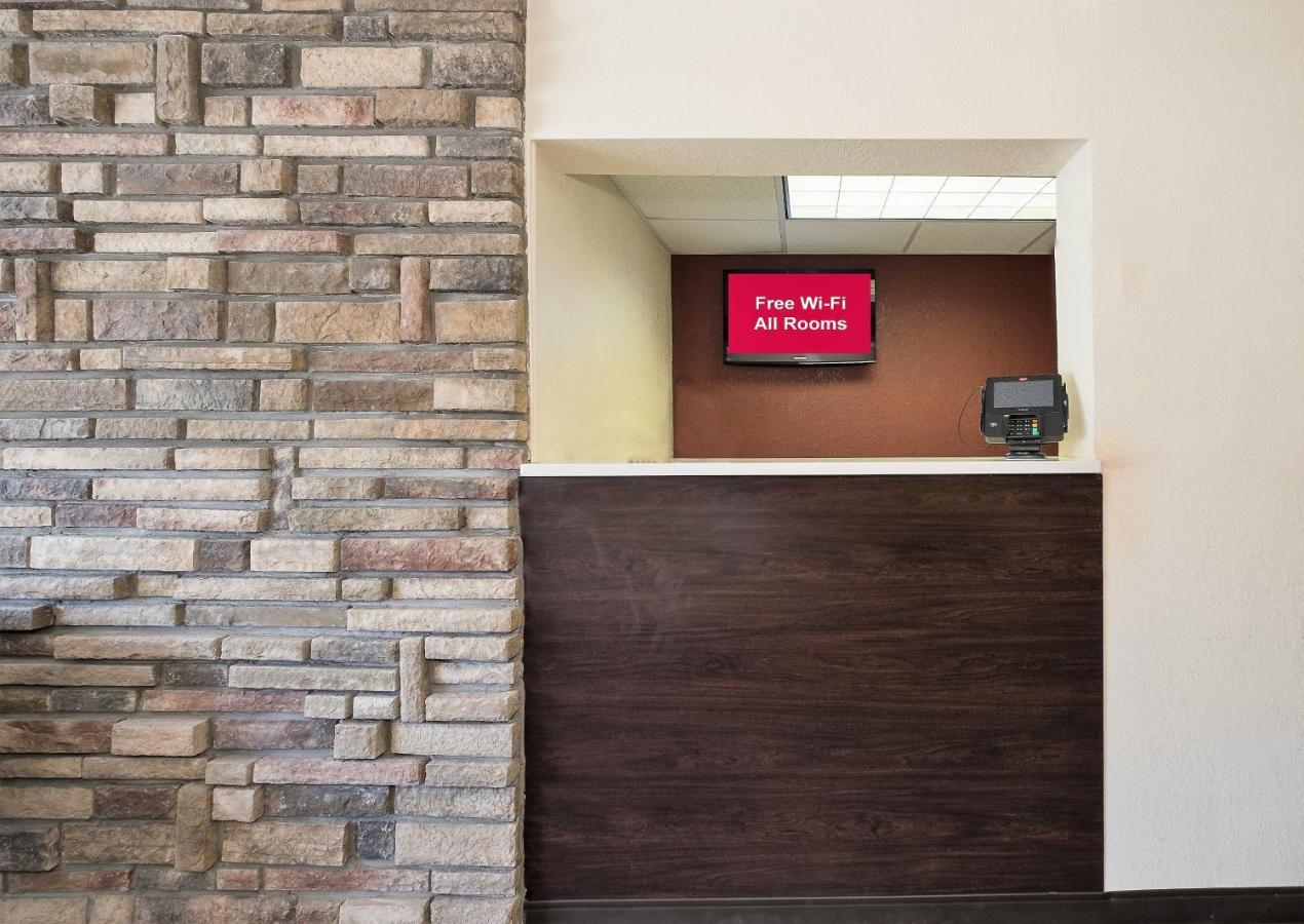 Red Roof Inn Cortland Dış mekan fotoğraf
