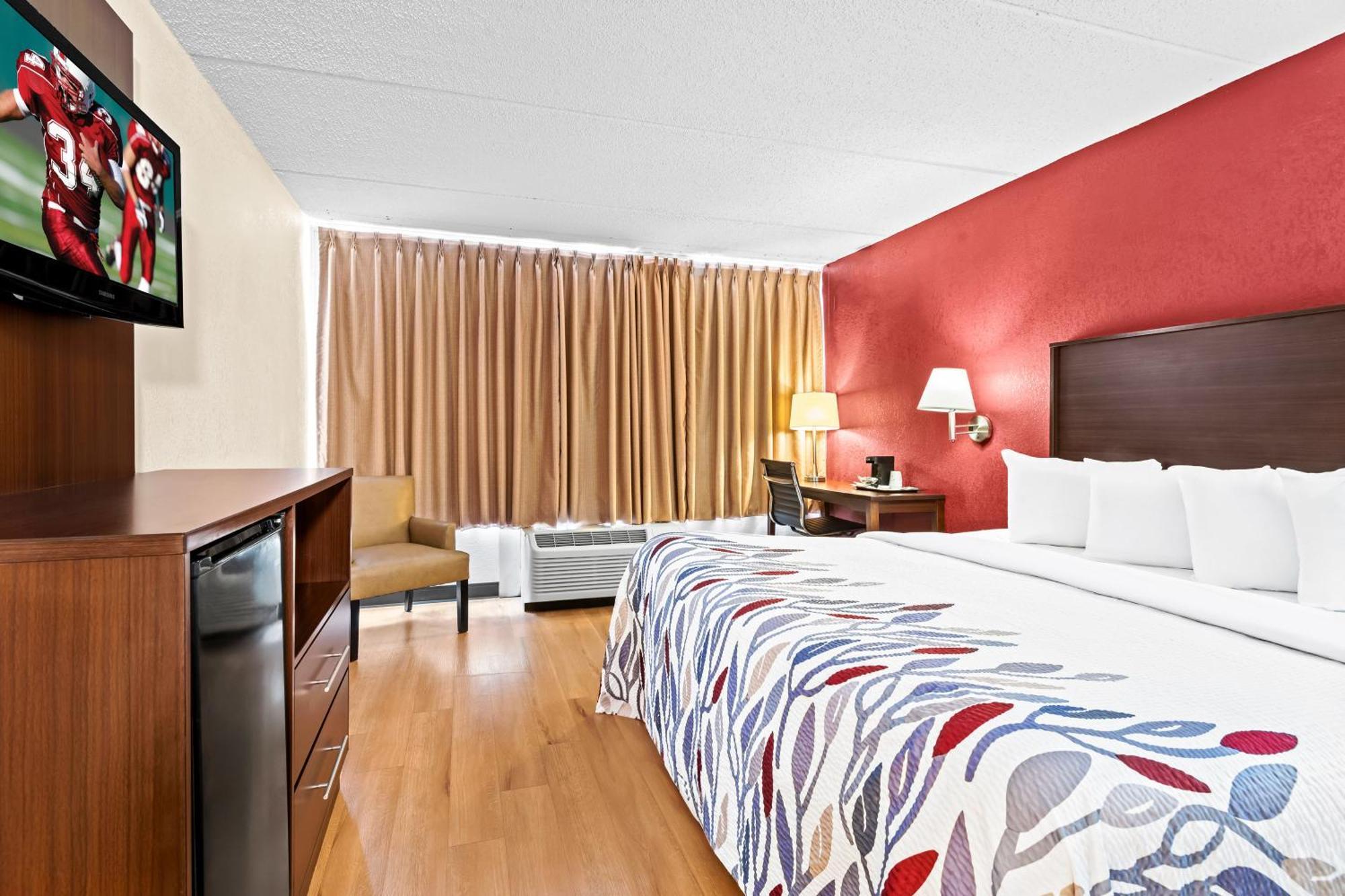Red Roof Inn Cortland Dış mekan fotoğraf