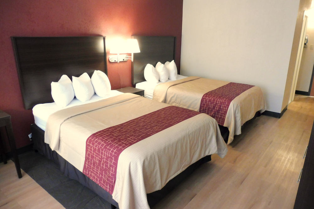 Red Roof Inn Cortland Dış mekan fotoğraf