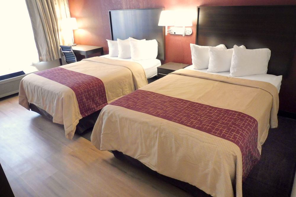 Red Roof Inn Cortland Dış mekan fotoğraf